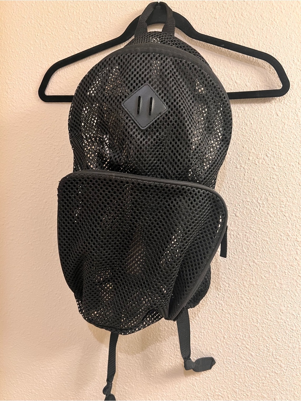 Black Mesh Casual Menβs Backpack